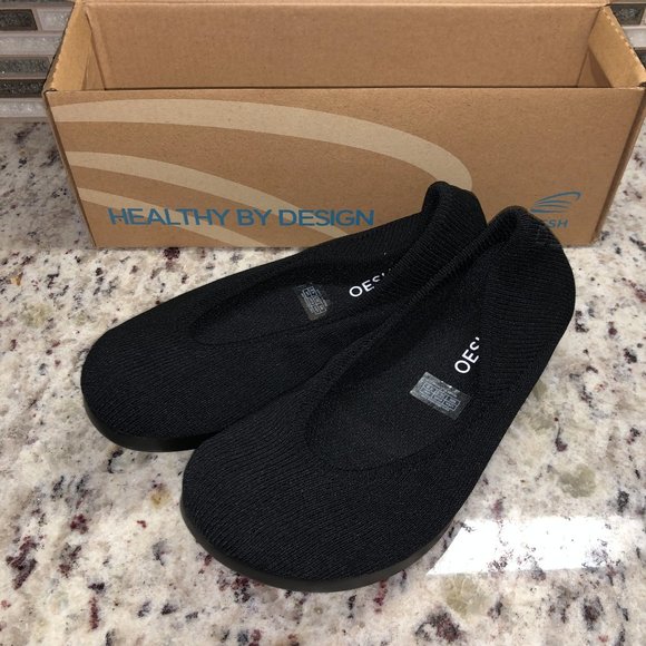 OESH Shoes - OESH Dream Fit Knit Shoes Sz6